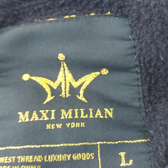 Maxi Milian full zip black Jacket with silver quilted sleeves - Picture 3 of 6